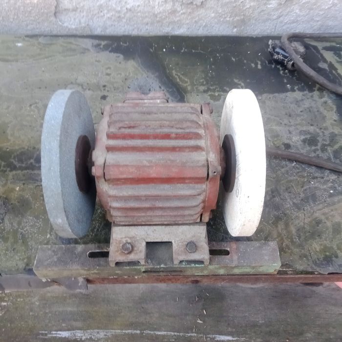 Шмиргел за заточване