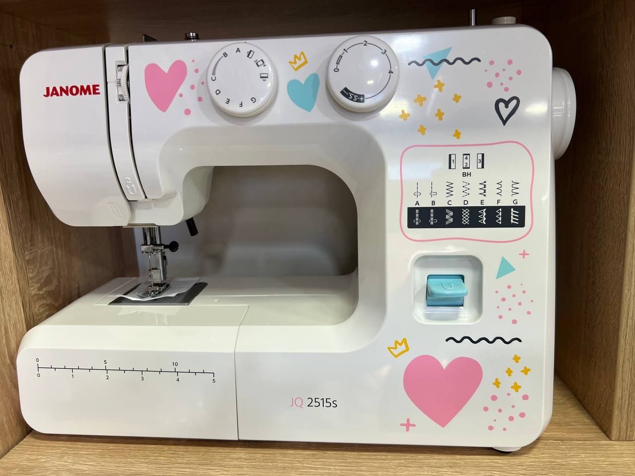 Швейная машина Janome JQ 2515S AMI 10 Гарантийный срок - 1года: 1 650 000  сум - Швейные машины и оверлоки Ташкент на Olx