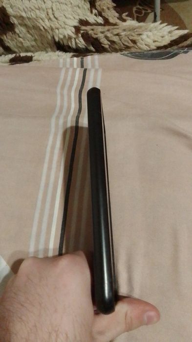 Samsung Galaxy A22 5G – 4GB RAM/128GB/Dual SIM – напълно изправен