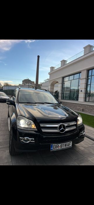 Mercedes-Benz GL-Class