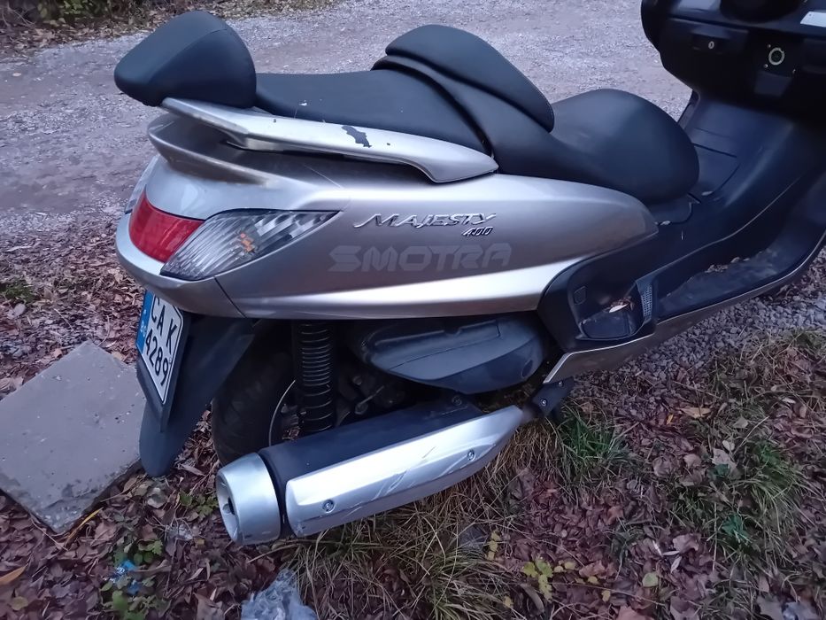 Скутер Ямаха Маджести 400