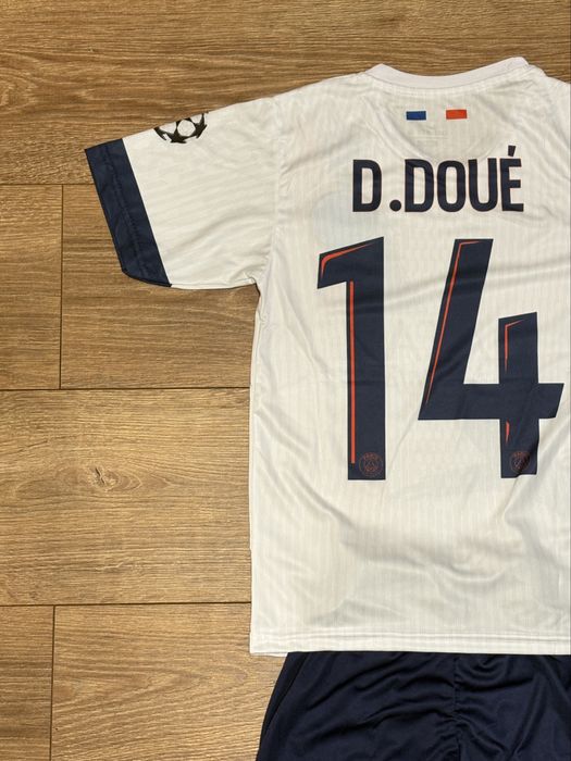 Compleu fotbal copii PSG - Desire Doue