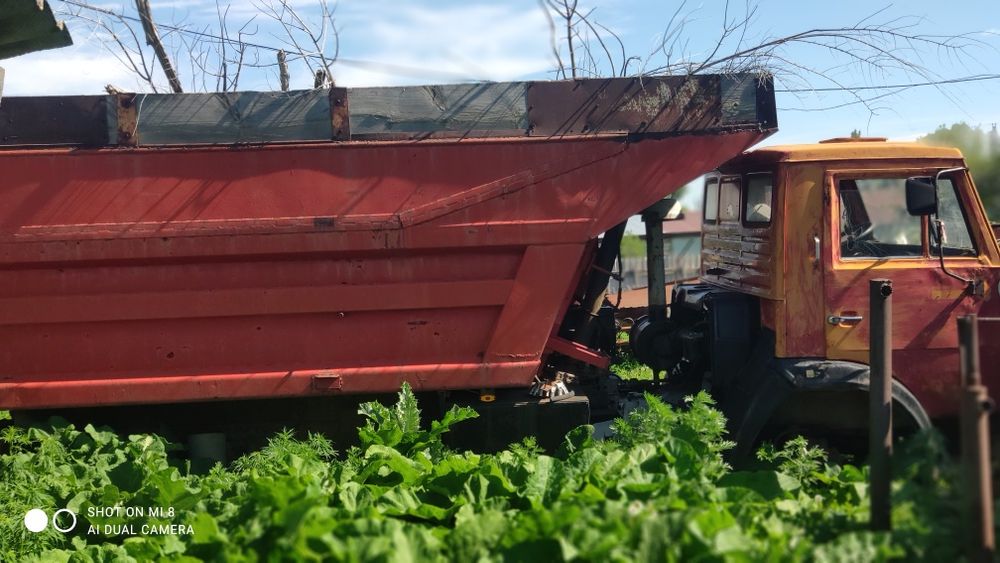 Продам КамАЗ  карьерный