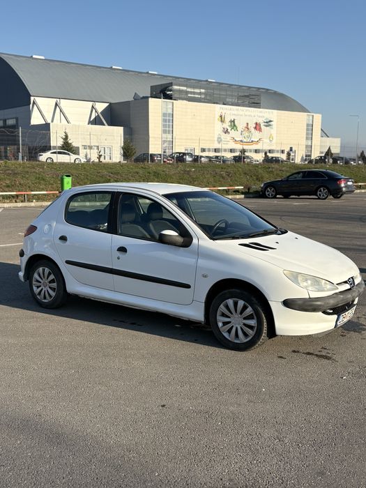 Peugeot 206 HDI 2008 – AC funcțional, economic, ideal oraș / navetă