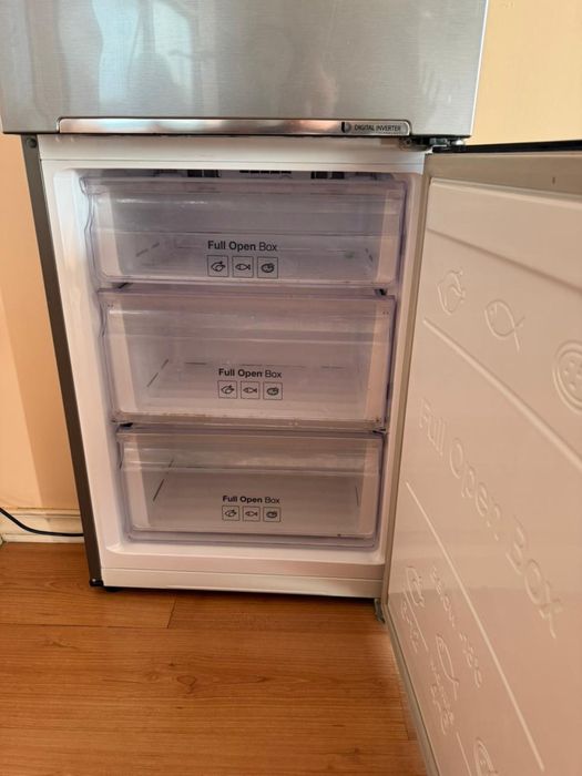 Продам холодильник Samsung