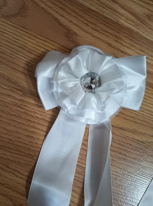 Бантики банты белые резиночки