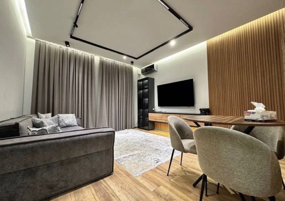 Ц-5 Сдается ж впечатлительная 2 комнатная квартира  новастройка