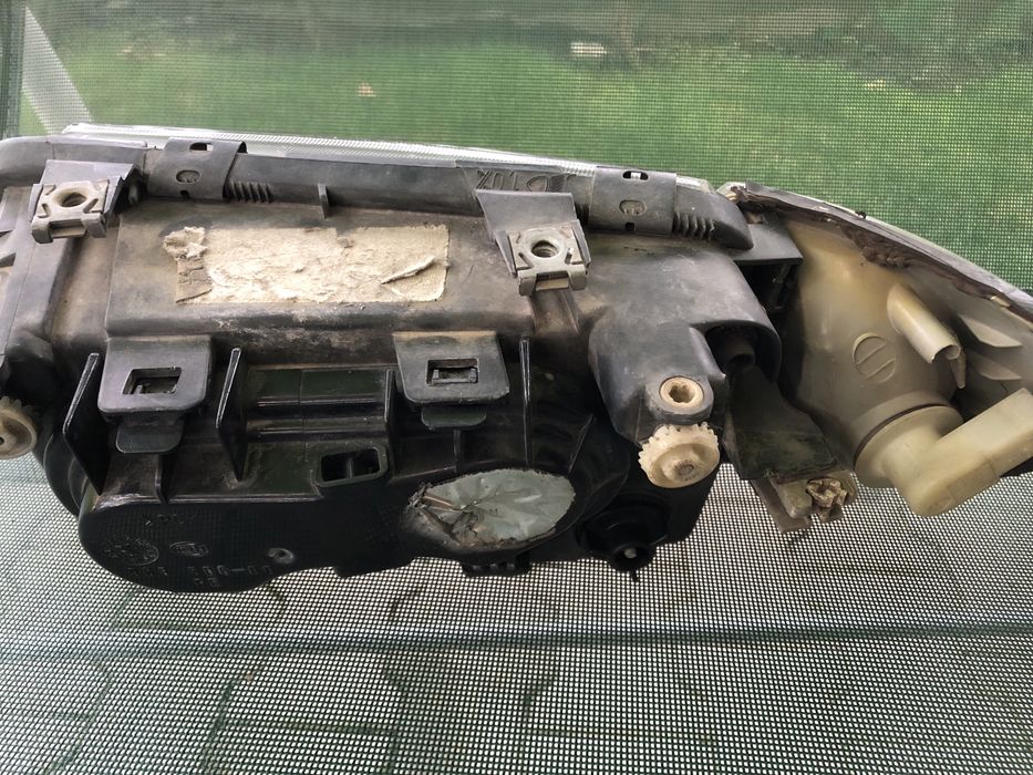 Фарове ауди А3 8л оригинални хела