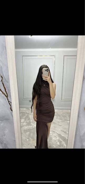 Продается новые платье! Цена: 10000