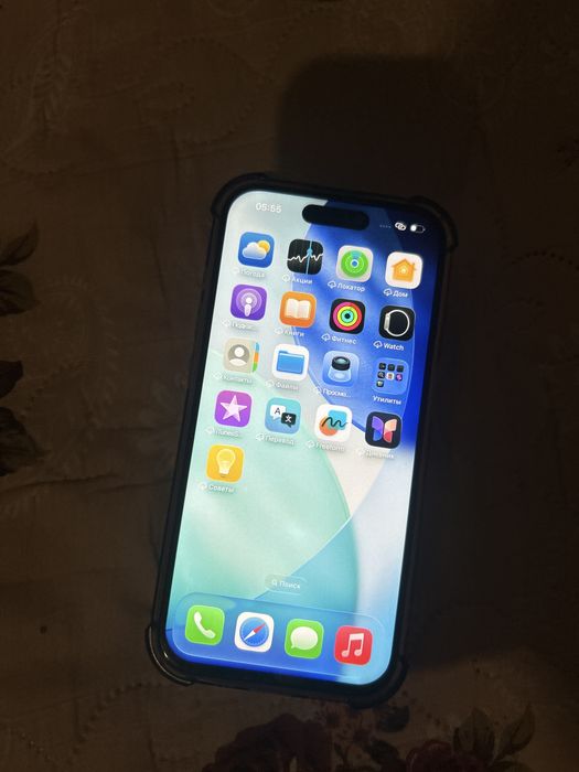 Продам айфон 15 про