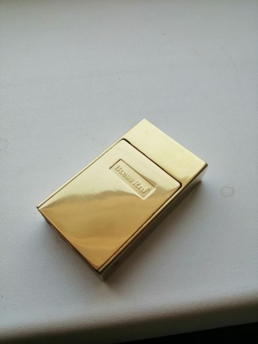 Шикарная зажигалка.