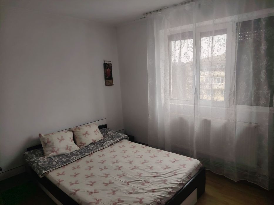 Apartament de inchiriat langa Vila Cafe