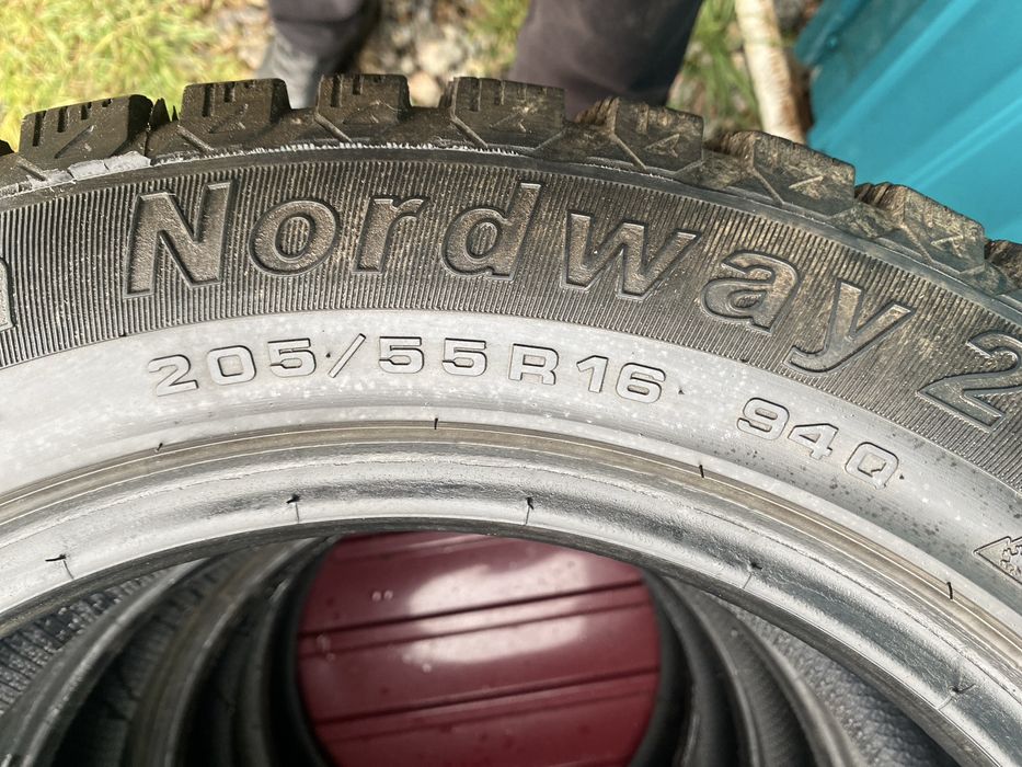 Продам шины 205/55/16