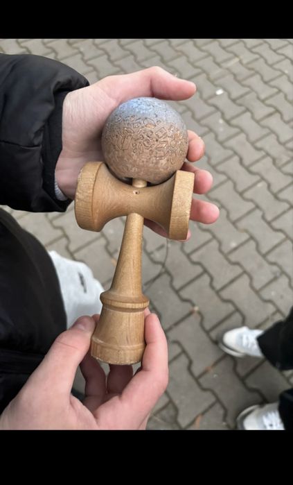 Kendama krom, miguel