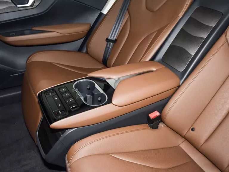 HONGQI E-QM5 500 naxt va foizsiz rassrochka