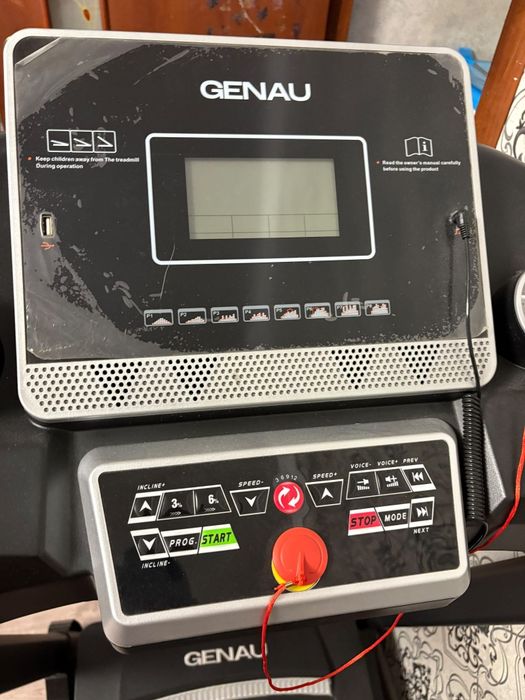 Беговая дорожка Genau