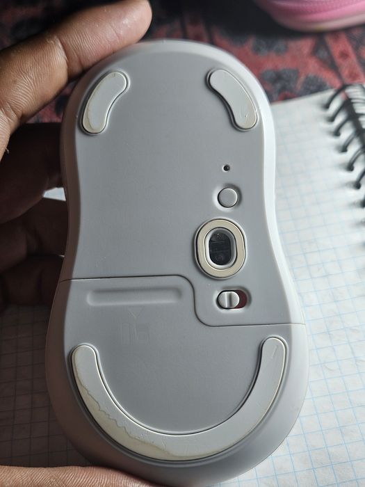 Logitech M650 L Wireless Mouse color:off_white silence mouse