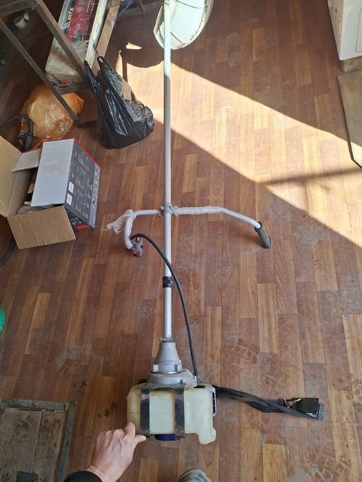 Продам триммер Ставр