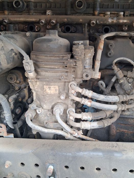 Pompa inalte,   injectie  actros mp4 1845