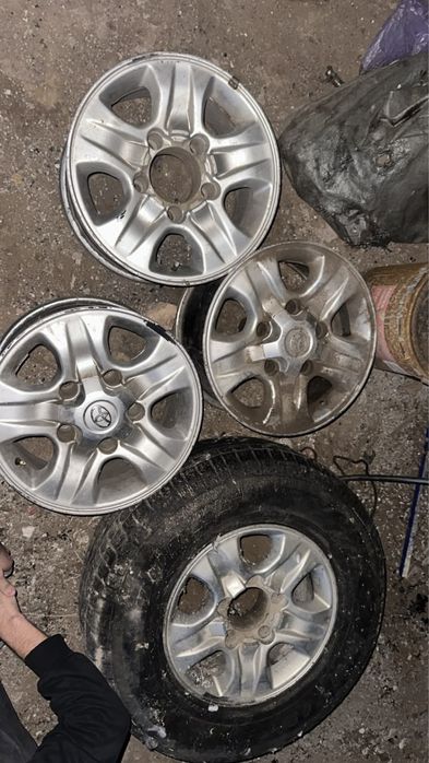 Диски land cruiser r16