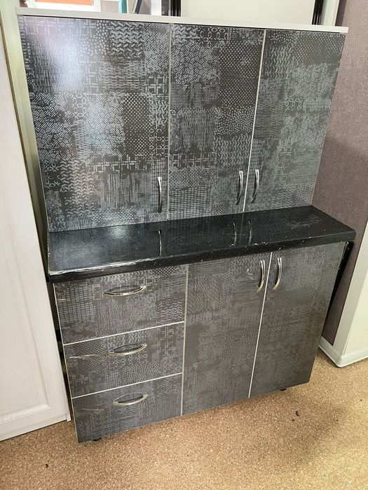 Продам кухни 1 м