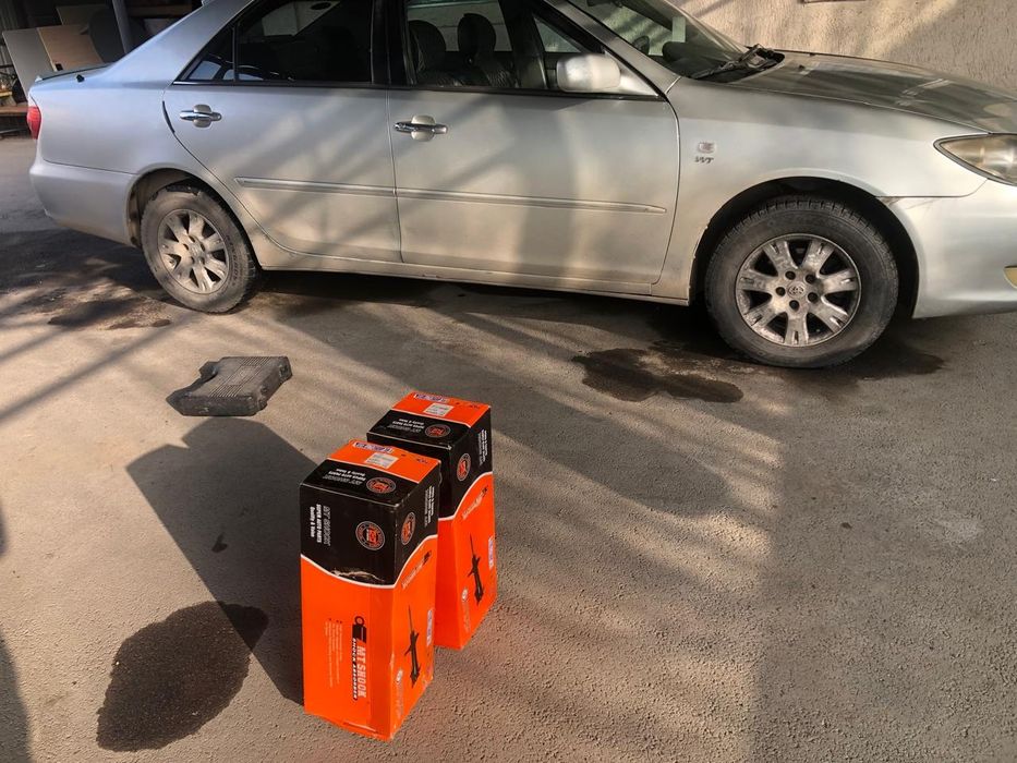 Амортизатор стойки