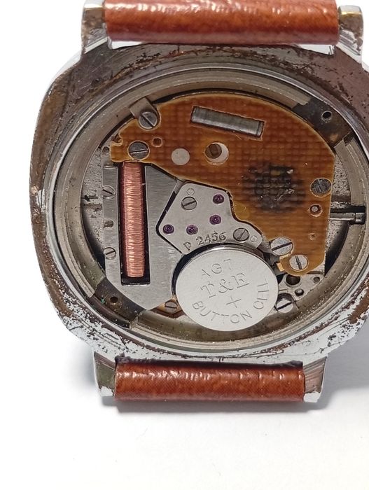 Руски мъжки ръчен кварцов часовник  POLJOT  ПЛЕТ.