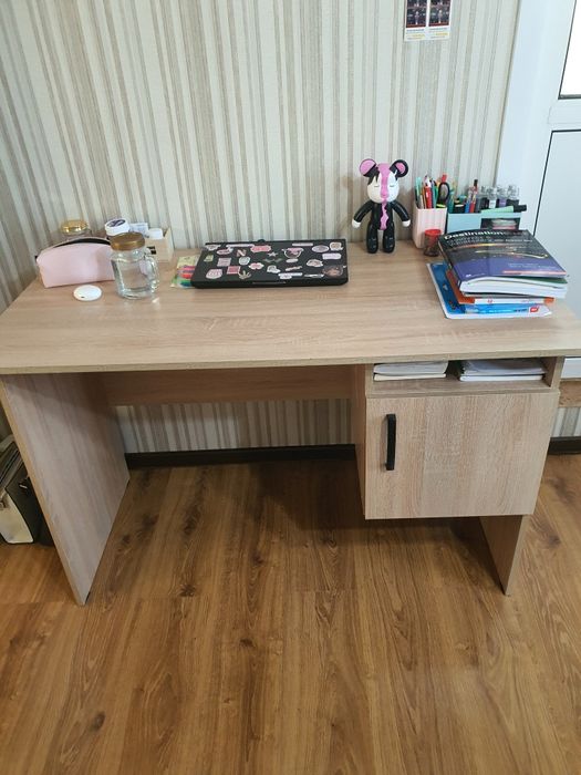 Стол компьютерный