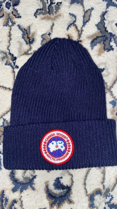 Caciula Canada Goose