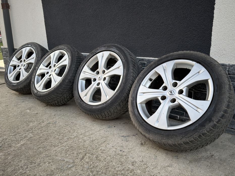 Roți Renault Megane 205/50 R17 Cauciucuri All Season în stare f bună