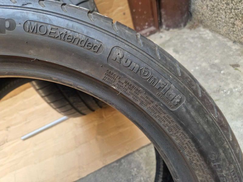 2 Goodyear R19 275/40
летни гуми Runflat 
DOT3817