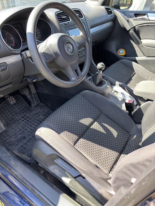 VOLKSWAGEN Golf 2010 — imagine 5