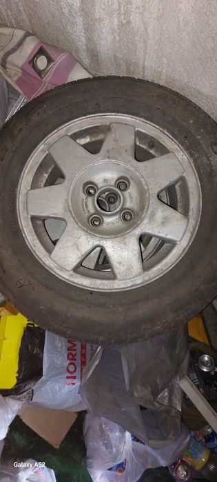 Triangle на оригинальных дисках Volkswagen, Б/У с  пробего