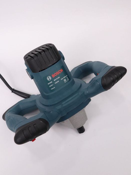 Elektricheskiy mixer