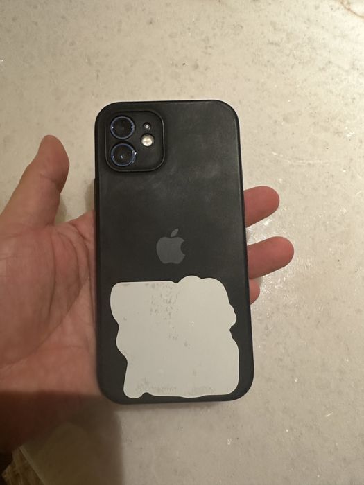 Айфон  12 обычный