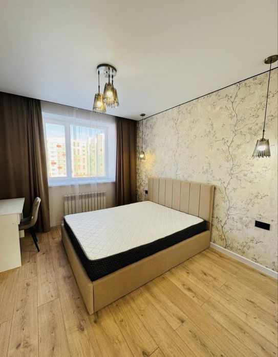 Продаются три новые Кровати с матрасами