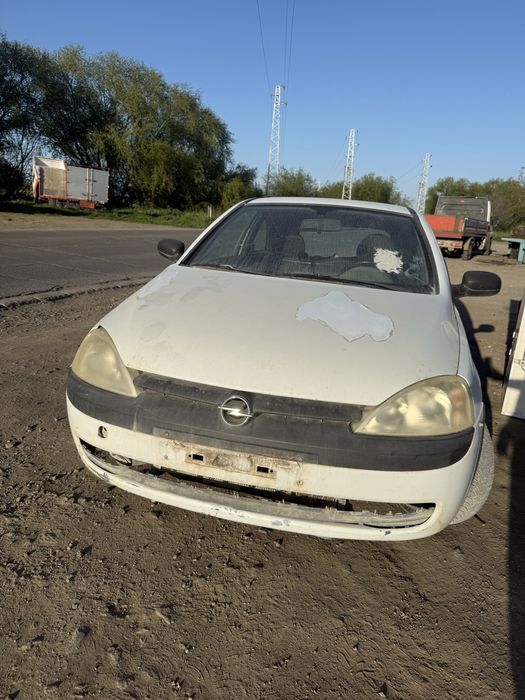 На части Opel Corsa C 1.7 cdti 75 к.с./ Опел корса Ц 1.7 дизел