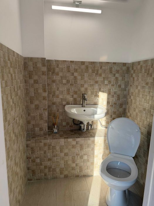 Spațiu comercial ~85 mp | Piața Frații Buzești | Centrul Vechi