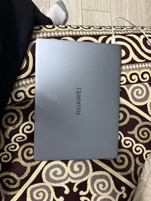 Huawei Matebook D14