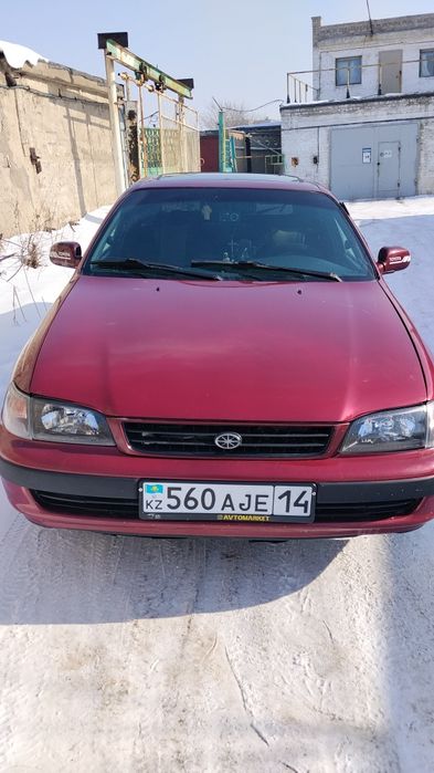 Продам таёта Карина Е в хорошем состоянии