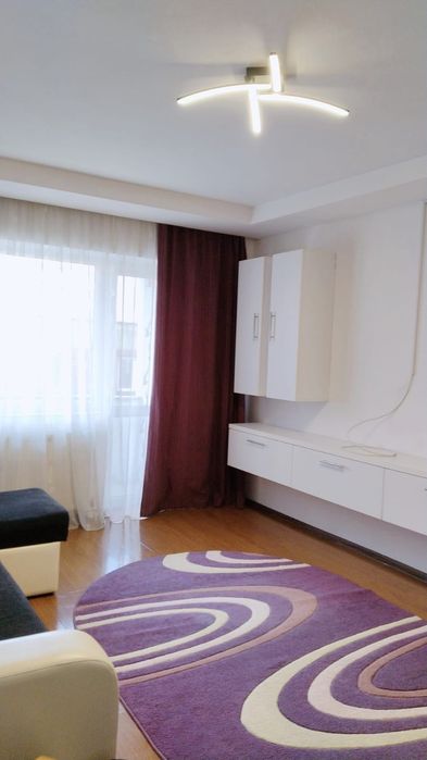 Vând apartament central cu 2 camere