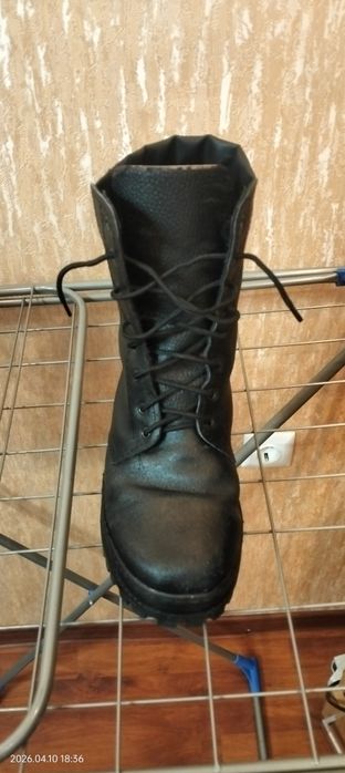 Продам берцы с мехом