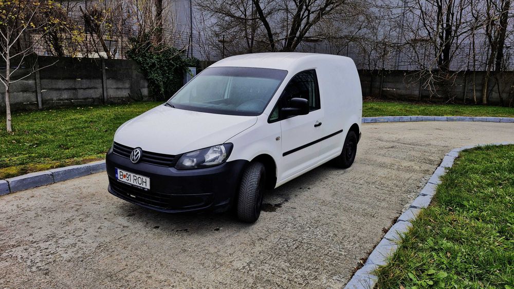 Volkswagen Caddy 2015 unic proprietar