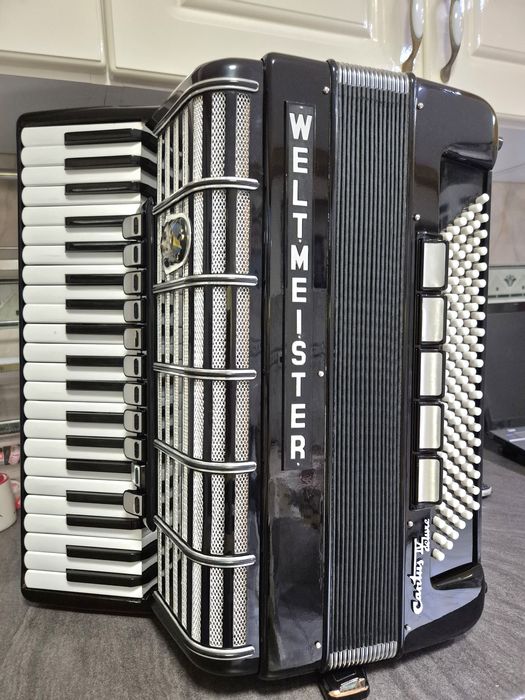 Acordeon Profesionale Weltmeister Cantus IV Deluxe cassotto 2/2