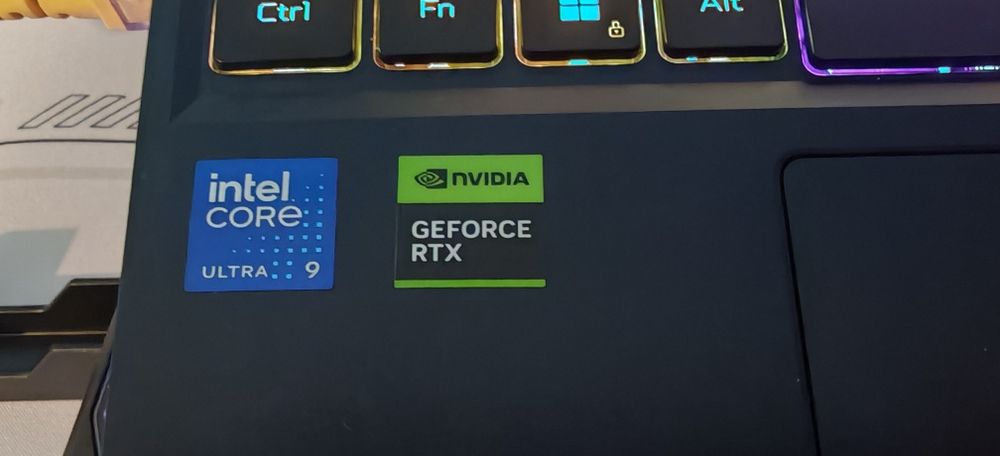 Super laptop gaming...