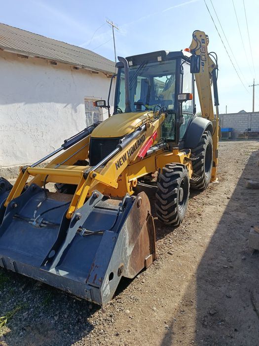 New Holland B90BL