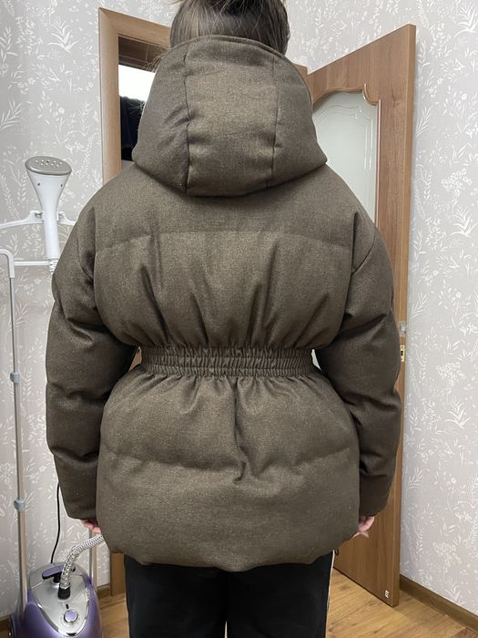 Продам  зимние куртки
