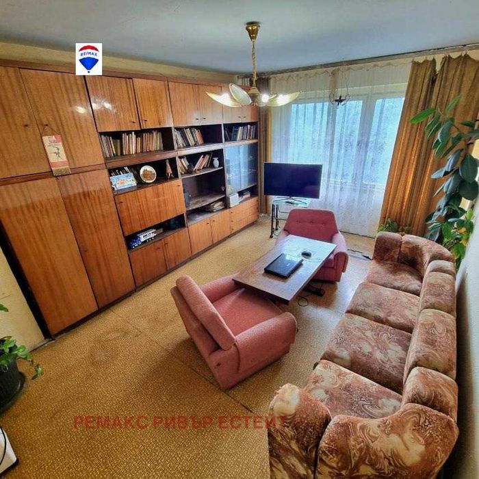 Продава се Тристаен апартамент в Русе, Здравец Север 2 - 80 кв.м за 1094 €/кв.м - Снимка #3