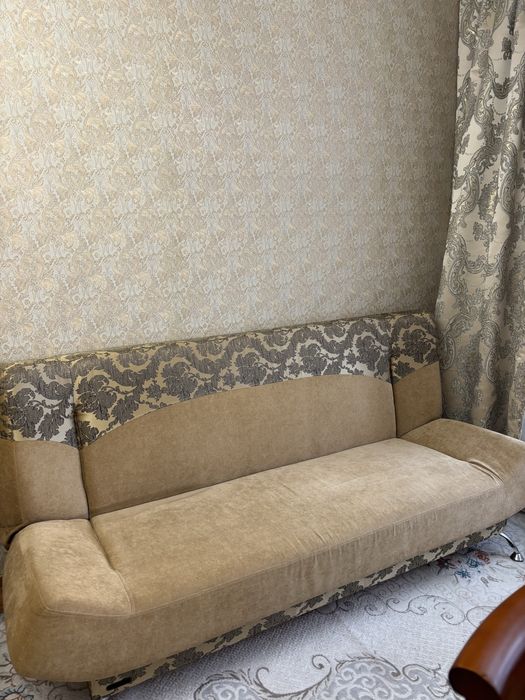 Продам диван в хорошем состоянии