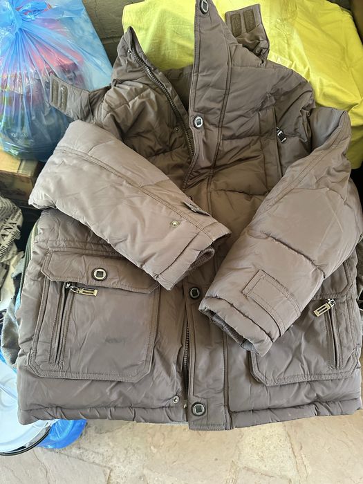 Продам куртку для мальчика